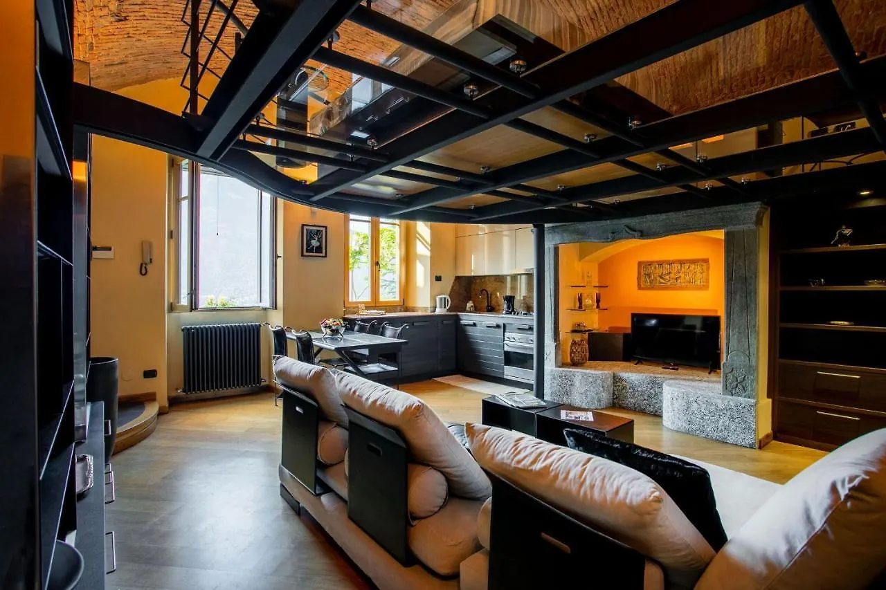 Secret Retreat With Lake View By Halldis Pognana Lario Apartment