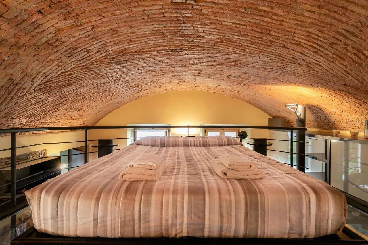 Secret Retreat With Lake View By Halldis Pognana Lario Apartment