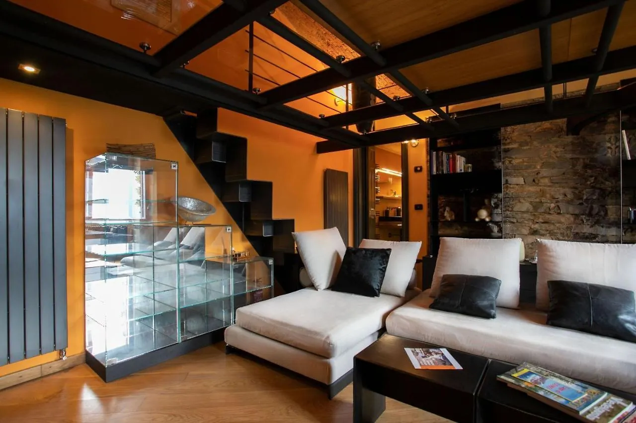 Secret Retreat With Lake View By Halldis Pognana Lario